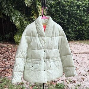 J. Crew Women's Puffer Jacket - Light Sage/Minty Green